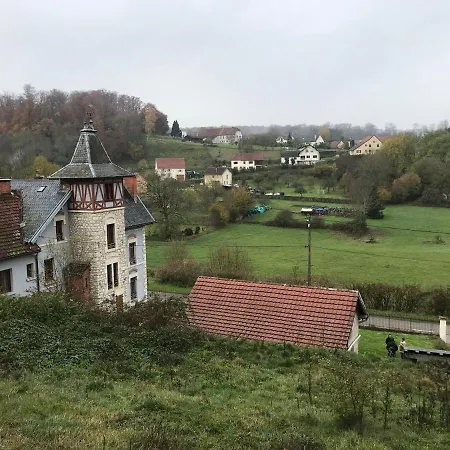 L'aile Droite Du Chateau Lebetain